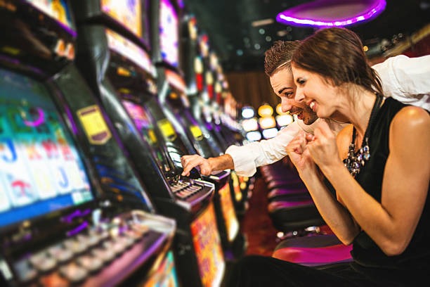 Cash Out button displayed on live blackjack table during active hand